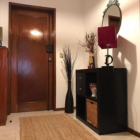 アパートホテル Apartament Pentru Un Cuplu *